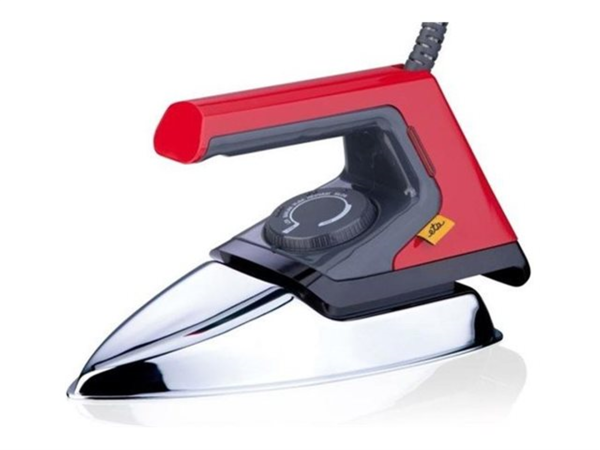 ETA Iron ETA724690000 Dry 1000 W Red / black